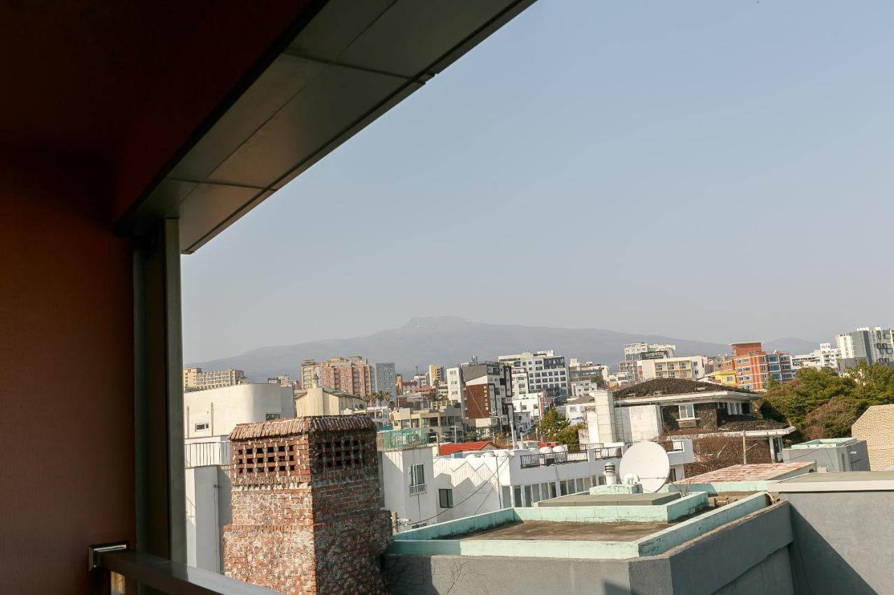 Bk Hotel Jeju Seogwipo Exterior photo