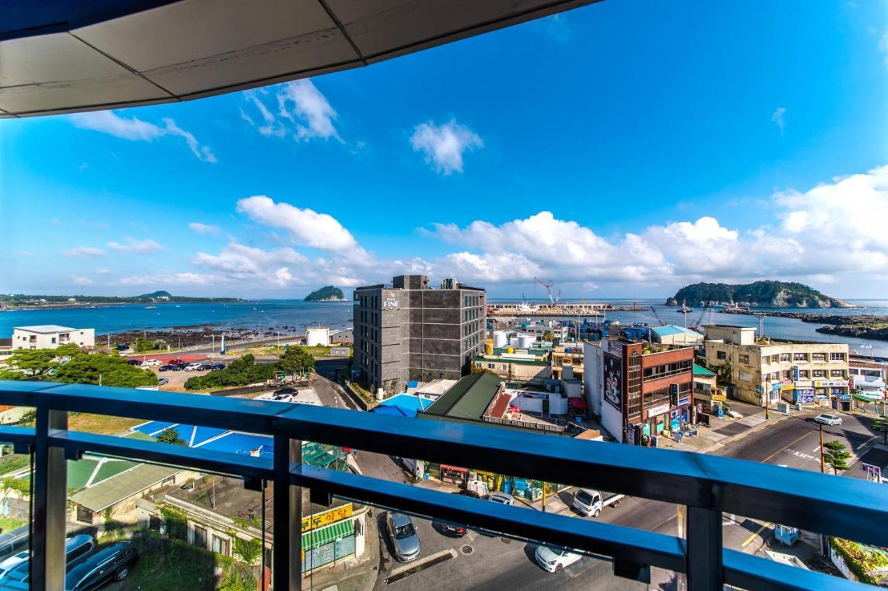 Bk Hotel Jeju Seogwipo Exterior photo